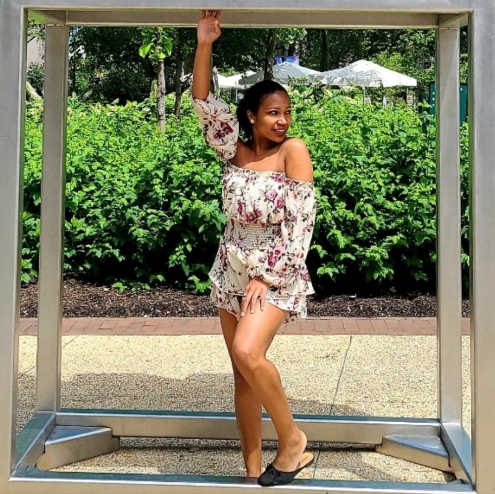 Fashion Nova: Water My Garden Floral Romper - Ivory/combo